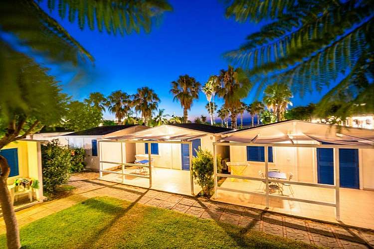 SICILIA MARE LE DUNE BEACH CLUB 4 STELLE DIRETTAMENTE SUL MARE AGOSTO